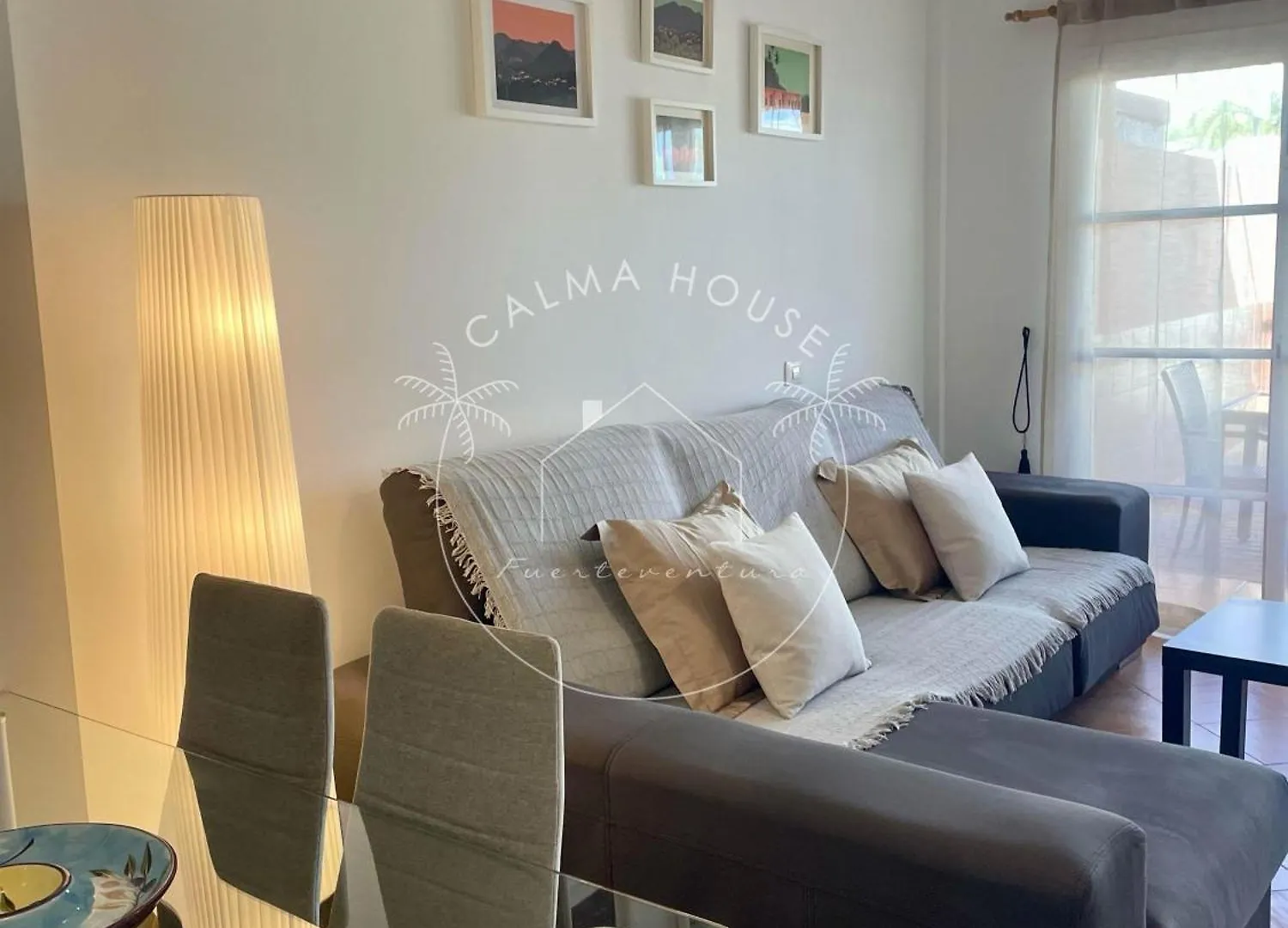 Contacten van Calma House